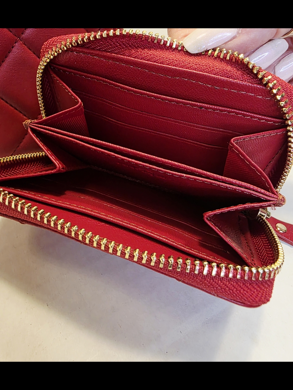 CHANEL Quilted Top Handle Shoulder Bag in Red with Gold Hardware  EUC - Picture 10 of 13